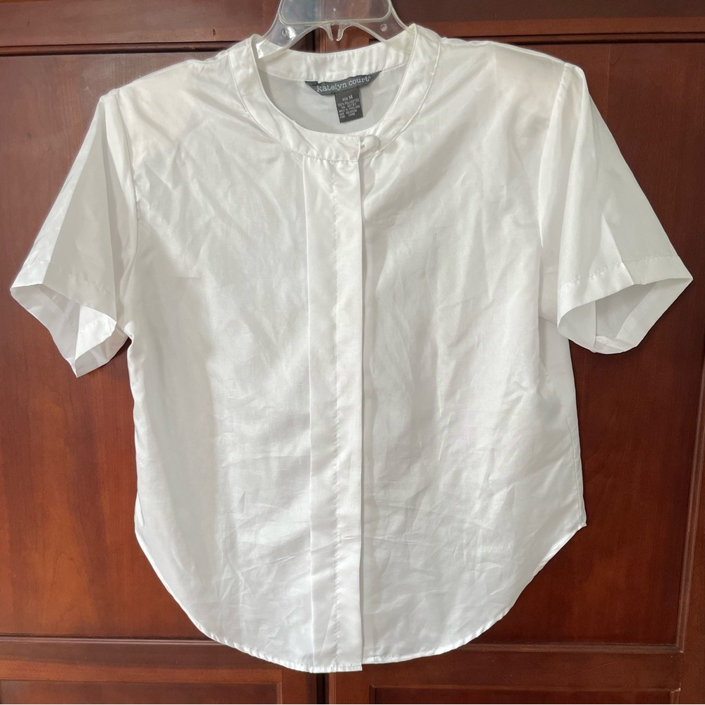 Kaitlyn Court bright white vintage blouse with hidden button front size 14